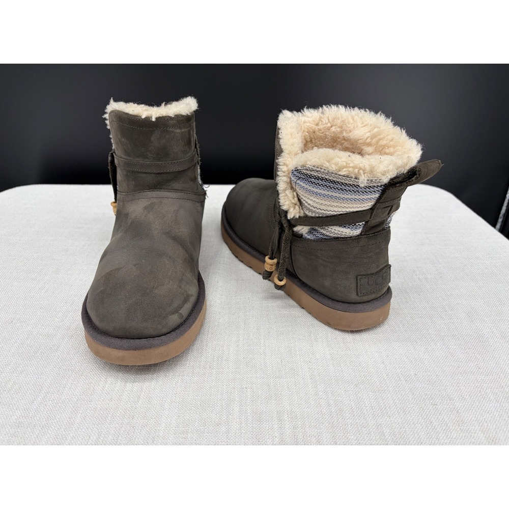 UGG Australia Naveah Grey Nubuck Leather Shearling Ankle Boots 1010263 Womens 10